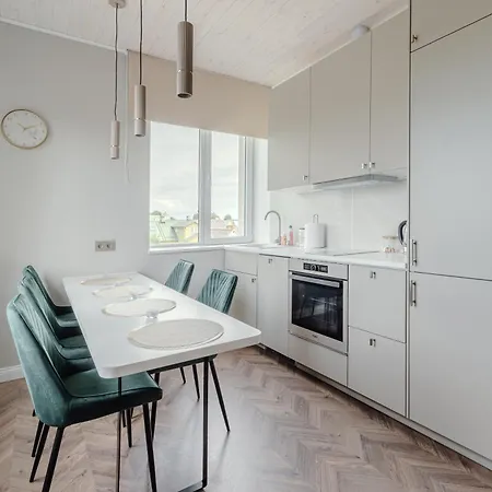 Apartment Cozy Modern *