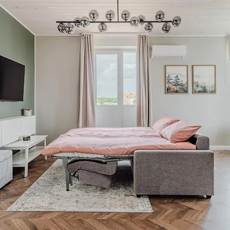 Apartment Cozy Modern