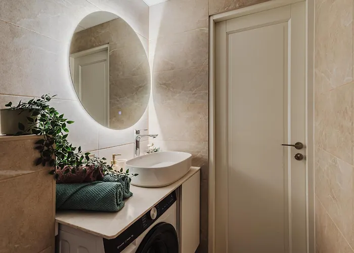 Cozy Modern * Hapsal