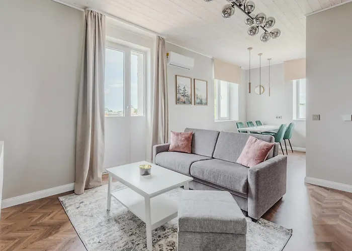 Lägenhet Cozy Modern Hapsal